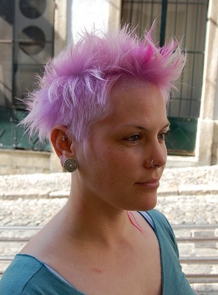 fryzury krótkie uczesanie damskie zdjęcie numer 55